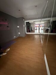 Yishun Central 1 (D27), Shop House #584922501